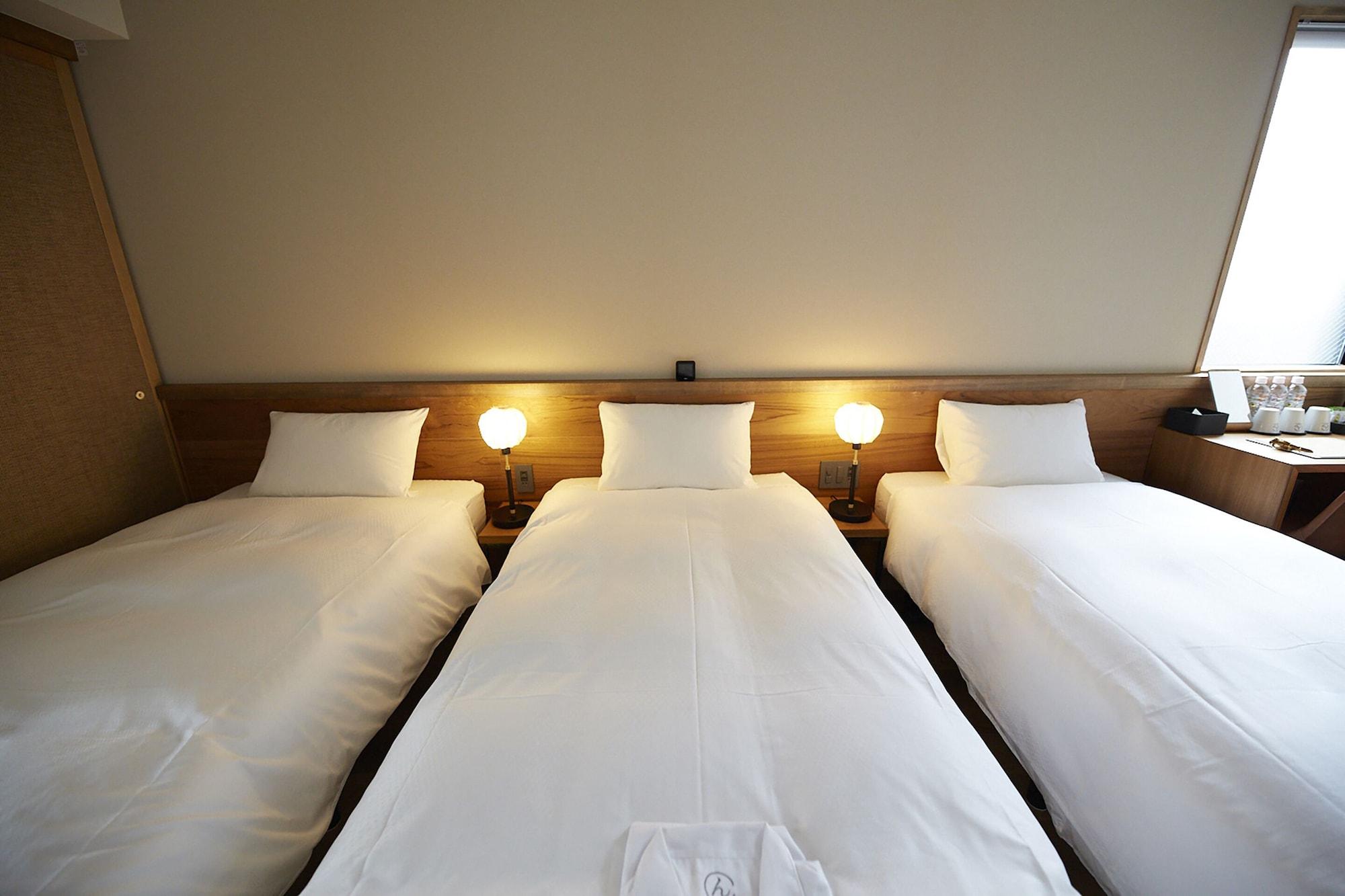 Congrats Hotel Киото Екстериор снимка