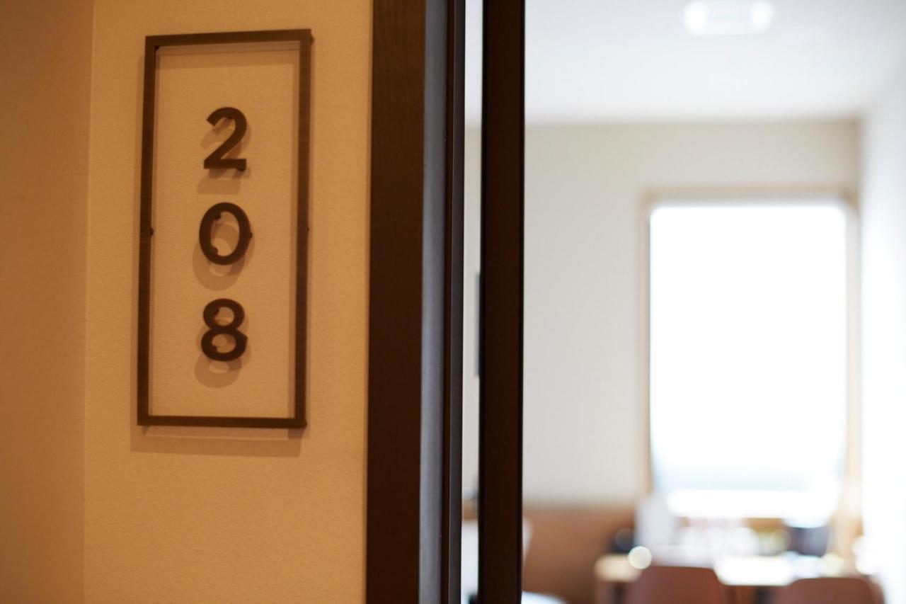 Congrats Hotel Киото Екстериор снимка